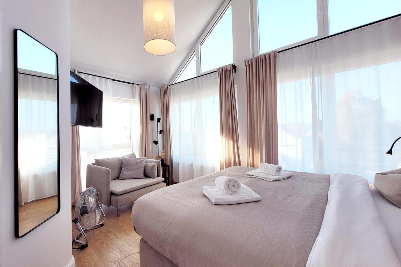 Grosse Penthouse Ferienwohnung Mit Meerblick, Sonnenterrasse & Luxusbad Von "Momentic" Зирксдорф Экстерьер фото