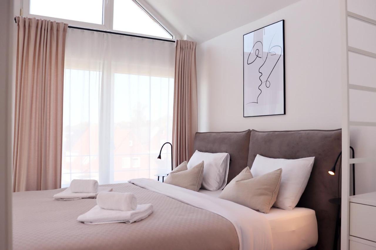 Grosse Penthouse Ferienwohnung Mit Meerblick, Sonnenterrasse & Luxusbad Von "Momentic" Зирксдорф Экстерьер фото